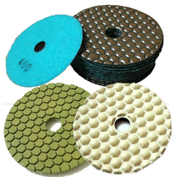 Dry concrete polishing pad